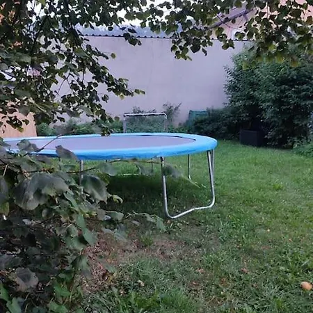 Lägenhet Stilvoll Und Gemuetlich - Wohnen Mit Flair *